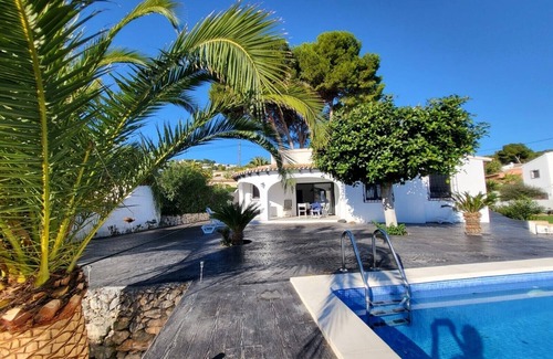 Benimeit Villa | VILLA DE 3 CHAMBRES DANS UN QUARTIER RESIDENTIEL