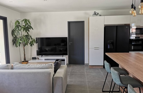 Cruzy Villa | Vrbo Property