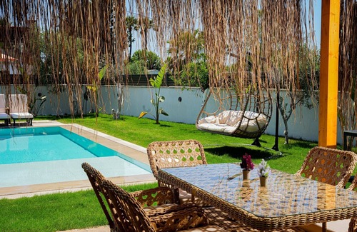 Hisaronu Villa | 3-bedroom villa in pleasant Hisarönü with WiFi, AC