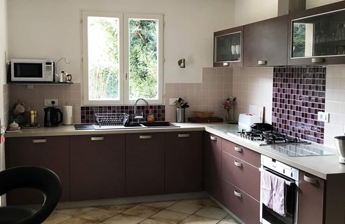 Pieusse Villa | Villa de 3 chambres avec piscine privée , agréable jardin et vue panoramique