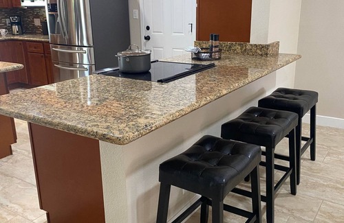 Fountain Hills Maison | 3 Bedroom with private yard, Large Pool, Close to Downtown Fountain Hills