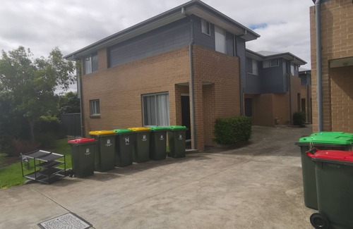 Shortland Maison | 3-Bedrooms all with attached bath townhouse in Shortland