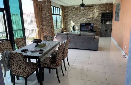 Bukit Indah Appartement | Appartement de 3 chambres à Bukit Indah pour un court séjour