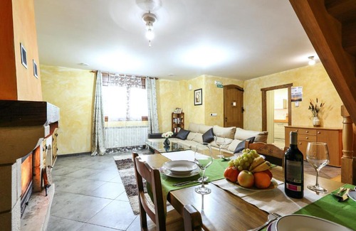 Arellano Maison | 3 bedrooms house with furnished terrace at Arellano