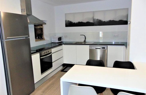 Cimbres Maison | 3 bedrooms house with garden at Salzedas