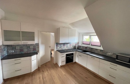 Hagenburg Appartement | 3 bedrooms l Steinhuder Meer l South-facing balcony l Forest view l Refurbished