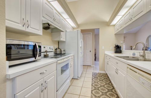 Mariner Villa | 3 BEDS | 2 BATHS | 6 GUESTS | HEATED POOL | INCL. 10% OFF BOAT RENTAL
