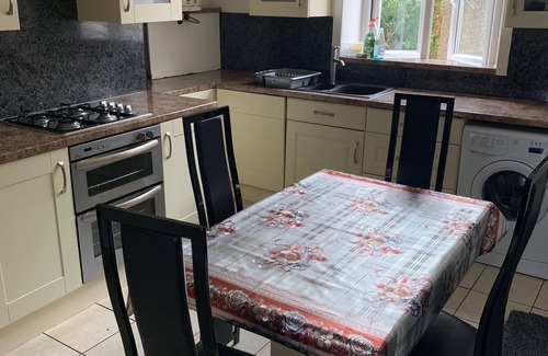 Burnley Maison | 3 lits Wifi gratuit Bain Douche Grande cuisine Belles vues Maison entière