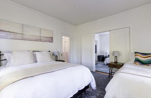 Poets Corner Appartement | 3 Berkeley - 1 Bedroom Apartment, with Laundry
