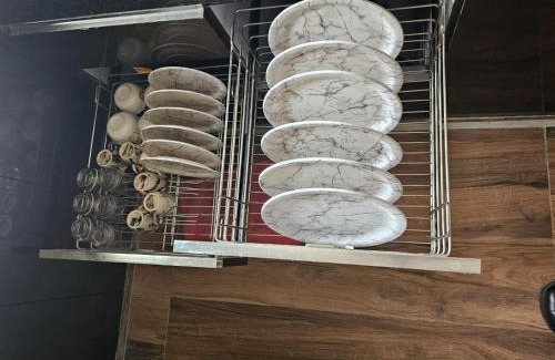 Alambagh Appartement | 3 BHK in Krishna Nagar Lucknow LKO 302R