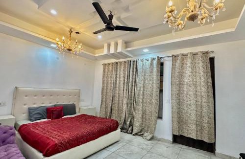 Gurugram Villa | 3 BHK on sector 10 main road