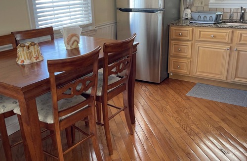 Sea Isle City Copropriété | 3 BR, 1BA Bayfront condo located center of town and walkable to the beach!