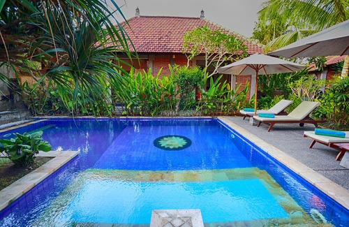 Pengosekan Villa | Villa avec piscine et jardin de 3 chambres à Ubud avec petit-déjeuner, à 5 minutes de la forêt des singes