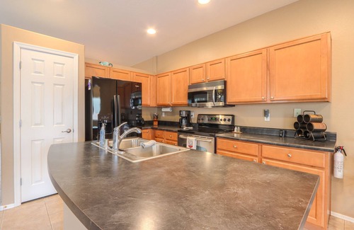 Maricopa Maison | 3 BR chauffé eau salée privée SUNNY piscine entrée / sortie stéréo haut-parleurs Prof BBQ Gril