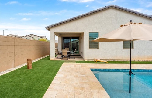 Estrella Village Maison | 3 BR home w/Pool & Game room