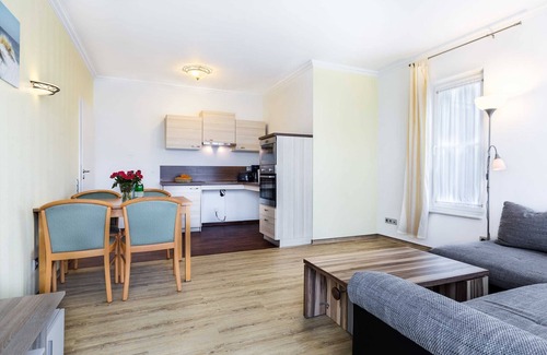 Pepelow Appartement | (3) Dorothea, 2-room apartment, terrace, ground floor - Ostseeferienhaus Drachenflieger Pepelow OFC 02