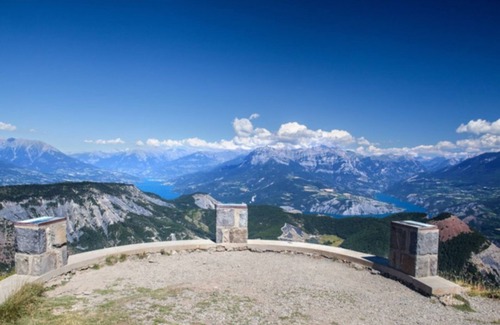 Theus Chalet De Ski | PROMO:DU 30/08 AU 6/09=499€/SEM/PROX/RANDOS/LAC/ RESSOURCEZ-VOUS EN PLEINE!