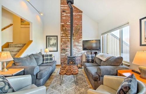 Carroll County Appartement | 3 Mi to Attitash Resort Condo with Mtn Views!