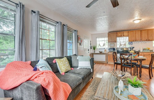 Bacliff Appartement | 3 Mi to Boardwalk: Bacliff Apartment w/ Hot Tub
