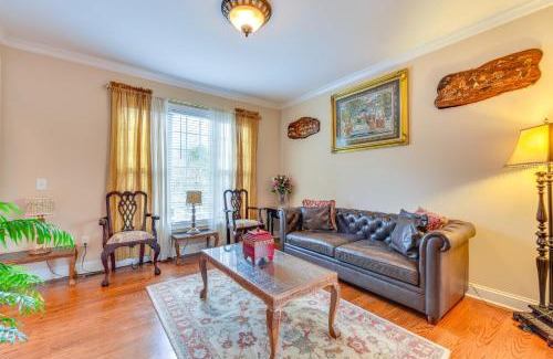 Fort Mill Maison | 3 Mi to Carowinds Retreat with On-Site Fishing