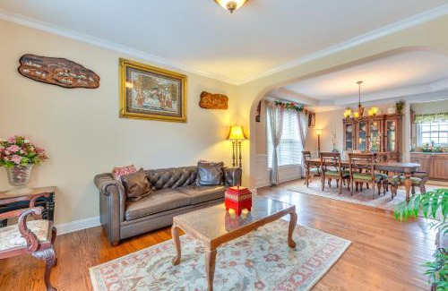 Fort Mill Maison | 3 Mi to Carowinds Retreat with On-Site Fishing