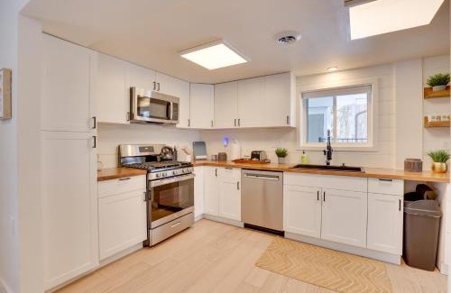 Youngstown Maison | 3 Mi to Dtwn and YSU Updated Youngstown Home