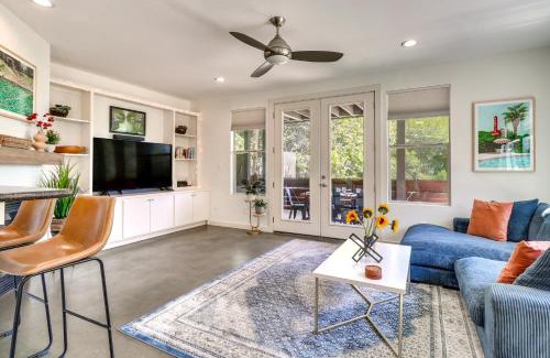 Galindo Maison | 3 Mi to Dtwn Centrally Located Austin Townhome