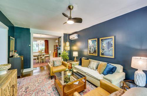Wilkinsburg Maison | 3 Mi to Frick Park Artsy, Urban Retreat with Deck