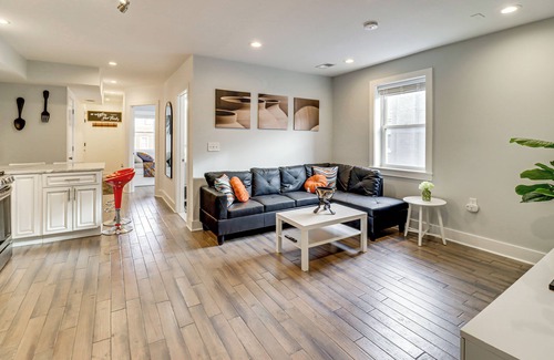 Trinidad Appartement | 3 Mi to National Mall: DC Apt w/ Fenced Yard