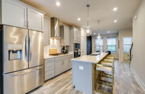 Largo Maison | 3 Mi to NW Stadium Modern Retreat in Largo