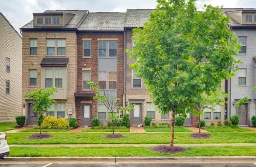 Largo Maison | 3 Mi to NW Stadium Modern Retreat in Largo