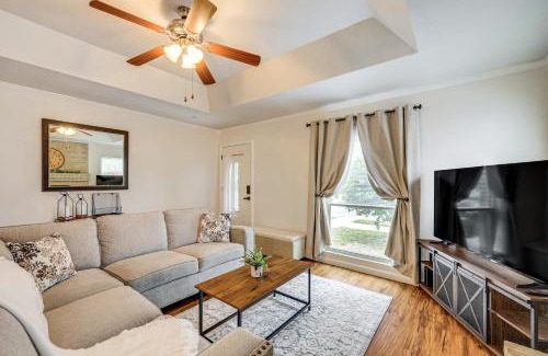 Universal City Maison | 3 Mi to Randolph AFB Family Home with Poker Table!