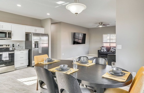Flowing Well Neighborhood Maison | 3 Mi to Tucson Mall: Home w/ Large Outdoor Space!