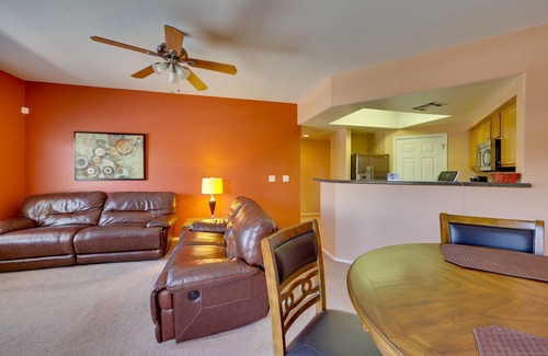 Maryvale Village Copropriété | Quiet Phoenix Condo Near Westgate & Hiking Areas