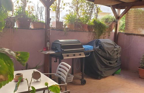 Luqa Appartement | 3 min to the beach, sunrise sunset,nice to walk on the cost , very good for swim