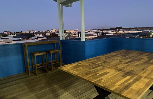 Moonta Maison | 3 minutes drive to Simms Cove Beach, Port Hughes and Moonta Bay Jetty