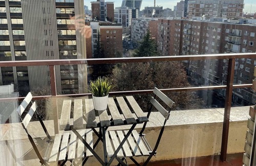 Cotos Appartement | 3 minutes from the Chamartín Station with pool!