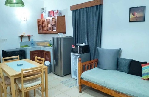 Malindi Appartement | 3 minutes walk to the beach, and the mall!