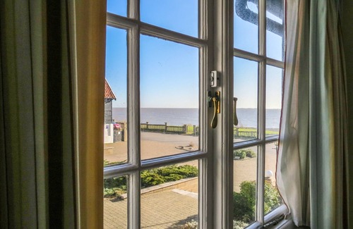 Thorpeness Appartement | 3 Ogilvie Lodge - Propriété traditionnelle de Thorpeness avec une vue imprenable sur la mer