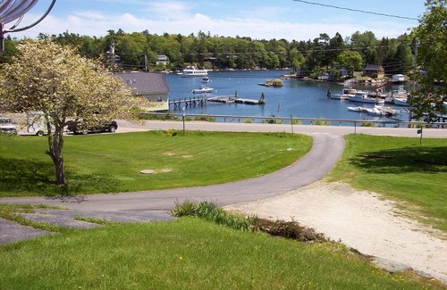 West Boothbay Harbor Cottage | 3 chalets d'une chambre entièrement équipés avec WIFI gratuit / location à la semaine