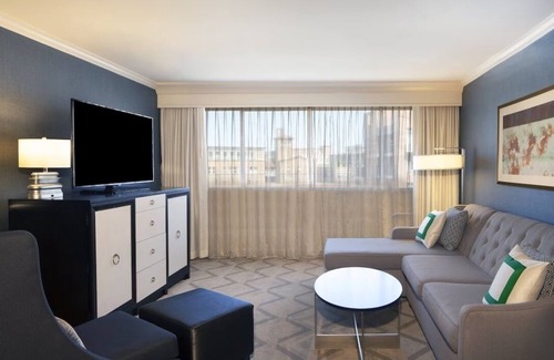 West End Hôtel | 3 Pet-Friendly Units, Pets Allowed, Near Kennedy Center for Performing Arts