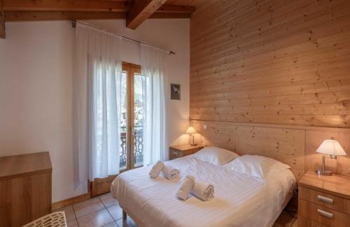 Morzine Appartement | 3 pièces à Morzine, centre, proche pistes, 3*, WiFi, balcon, parking, jacuzzi, animaux OK, 6 pers - FR-1-754-37