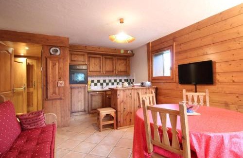 Les Carroz-d'Araches Appartement | 3 pièces cabine avec parking, près des pistes et commerces - FR-1-572-55