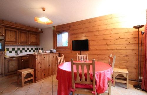 Les Carroz-d'Araches Appartement | 3 pièces cabine avec parking, près des pistes et commerces - FR-1-572-55
