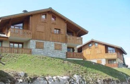 Les Carroz-d'Araches Appartement | 3 pièces cabine avec parking, près des pistes et commerces - FR-1-572-55