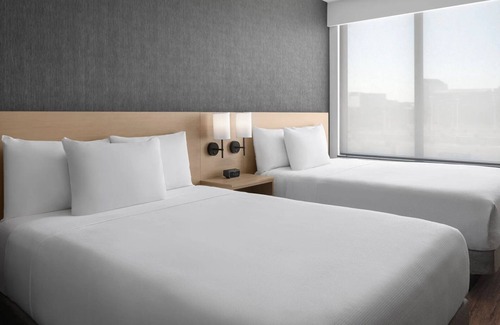 Dunwoody Hôtel | 3 Queen Rooms Minutes to Lenox Square | w/Free Breakfast & Pet-friendly