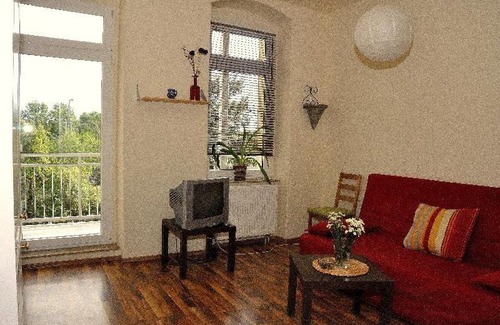 Innere Neustadt Appartement | 3-Raum-Fewo-Dresden-Zentrum-Balkon-Blick-auf-Altstadt-L10