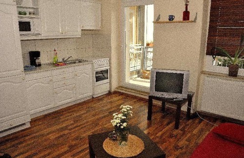 Innere Neustadt Appartement | 3-Raum-Fewo-Dresden-Zentrum-Balkon-Blick-auf-Altstadt-L10