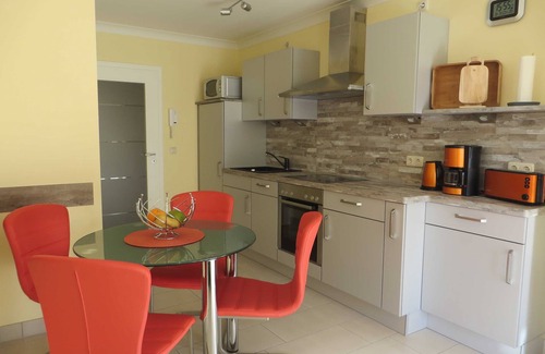 Borgerende Appartement | Appartement 3 pièces 4 pers. + 1 bébé jusqu'à 7 ans - excl. App. Groyne, cheminée, Wi-Fi, 250m de la plage, Waschm.