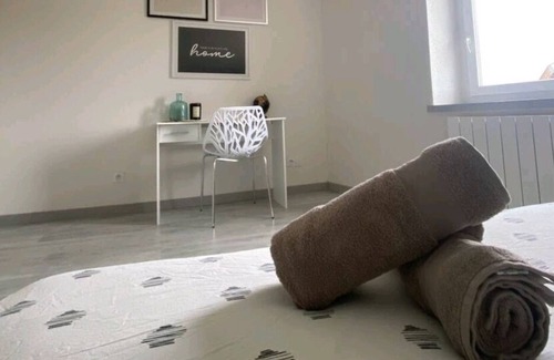 Prefecture Appartement | 3-room apartment NEAR STATION, CITY CENTER AND SHOPS